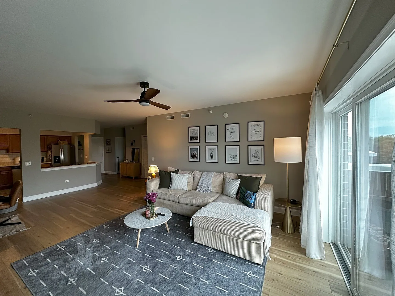 1675 Mill St - Photo 2 of 11