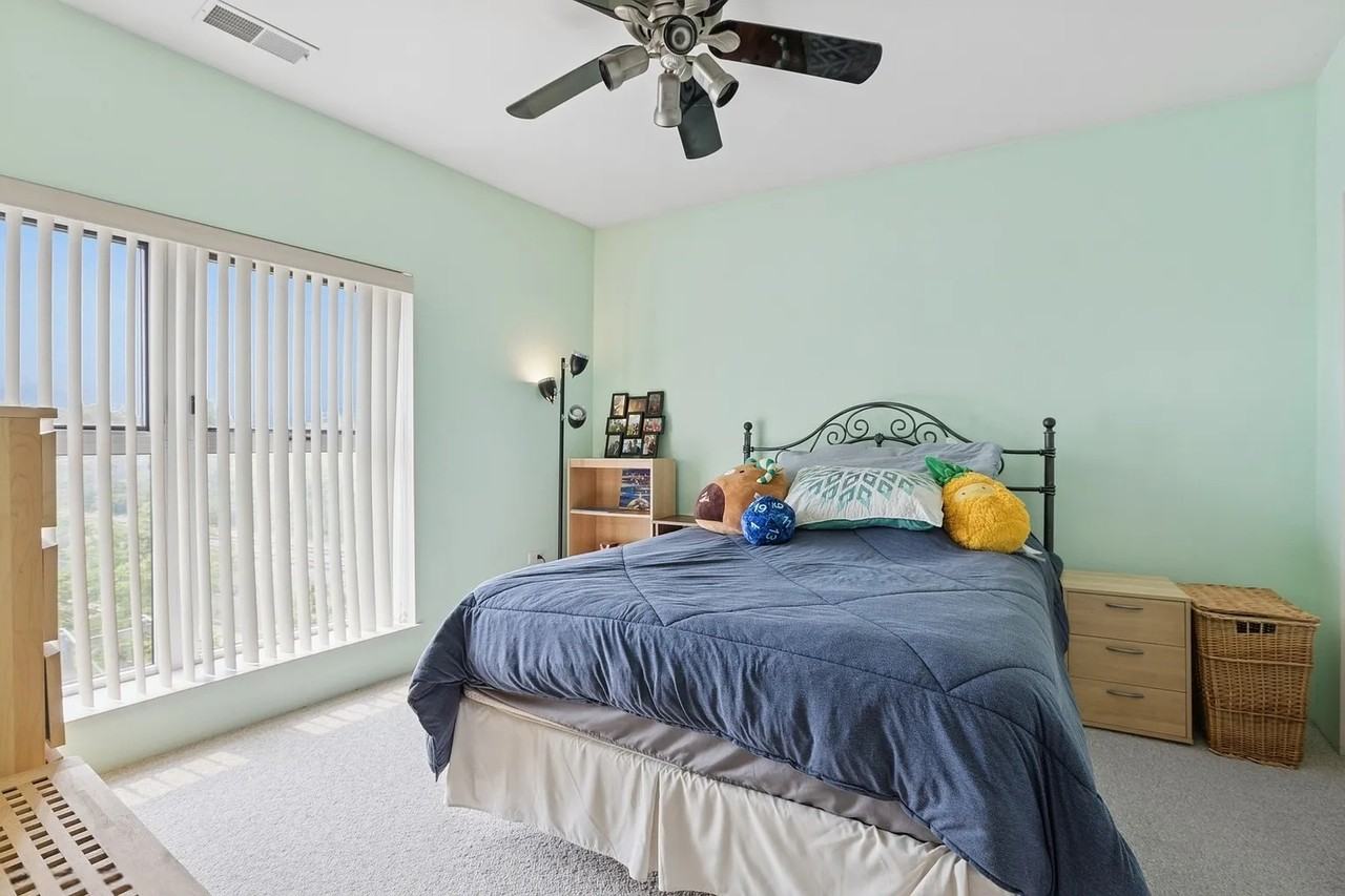 1210 Chicago Ave - Photo 7 of 12