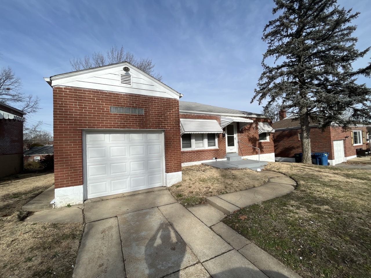 8841 Jennings Station Rd - Photo 3 of 15