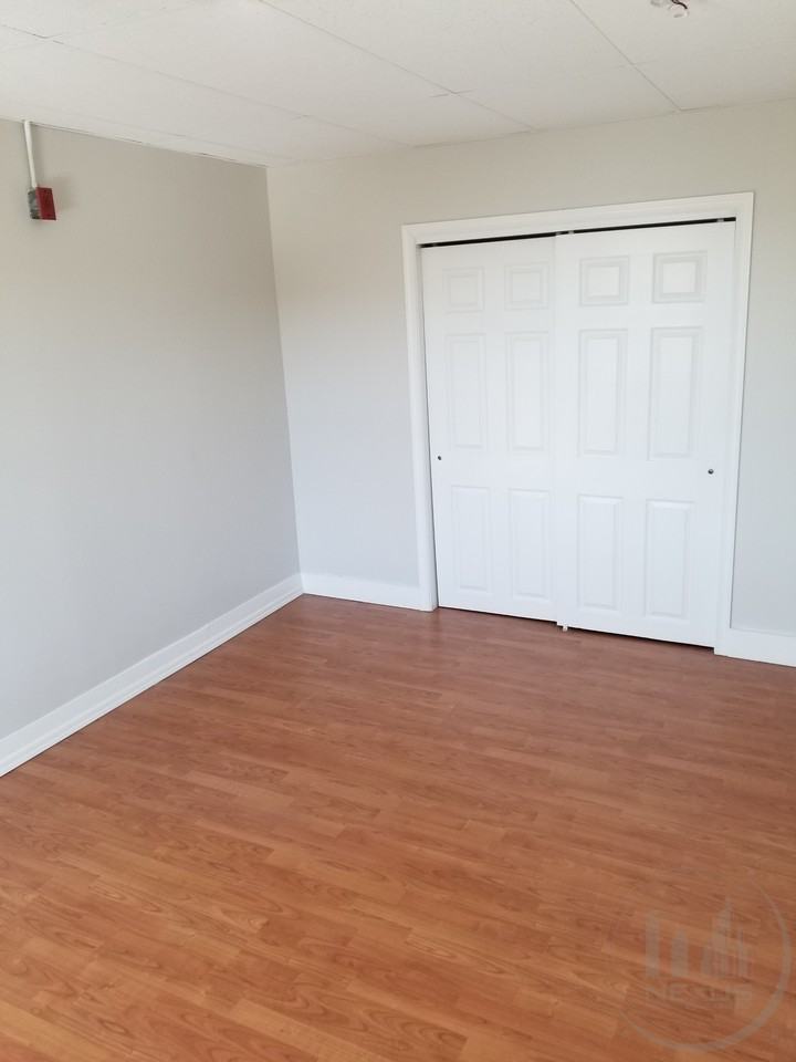 15 Walnut St - Photo 6 of 10