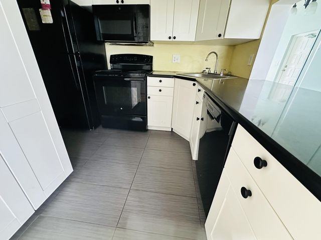 1007 Green Pine Boulevard #G3 - Photo 5 of 8