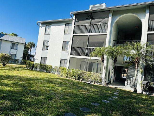 1007 Green Pine Boulevard #G3 - Photo 2 of 8