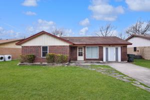 featured image of 2510 Hidden Valley Dr