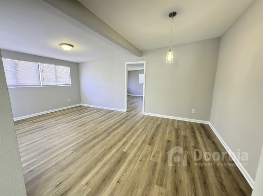 6327 Kimberly Ln - Photo 4 of 9