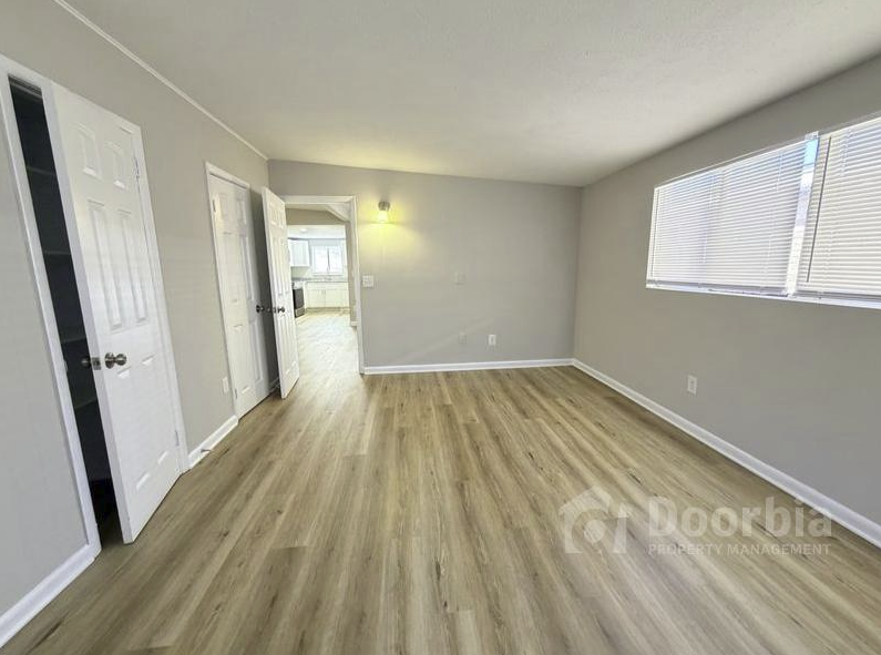 6327 Kimberly Ln - Photo 7 of 9