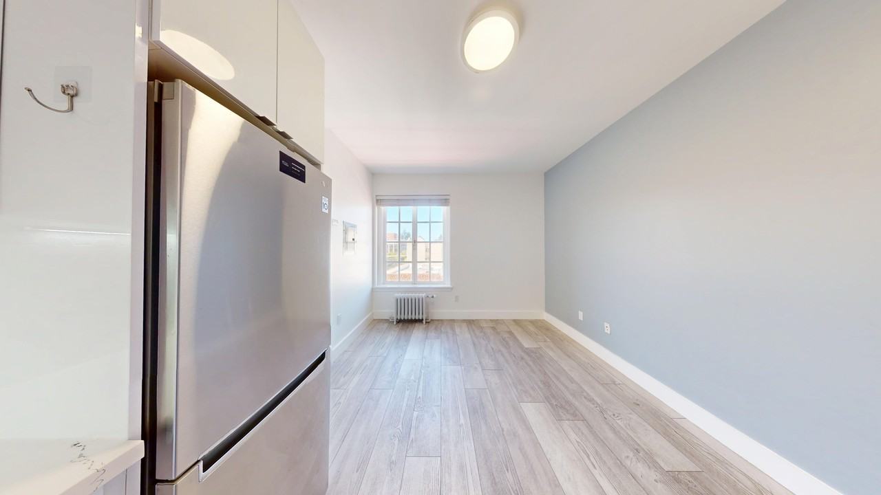 2500 Durant Avenue - Photo 6 of 33