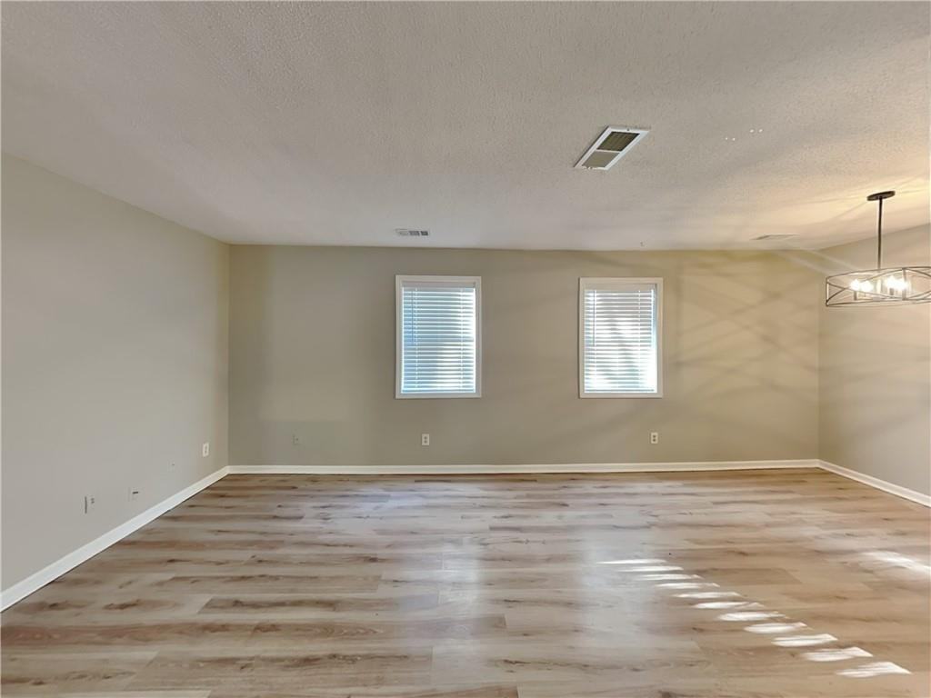 5022 Hawthorne Ct Se #1 - Photo 3 of 16