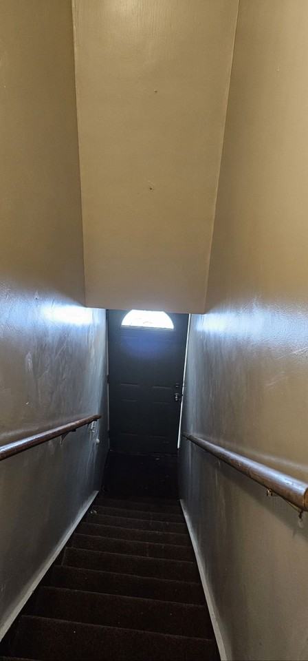 611 Liberty Dr #2 - Photo 2 of 9