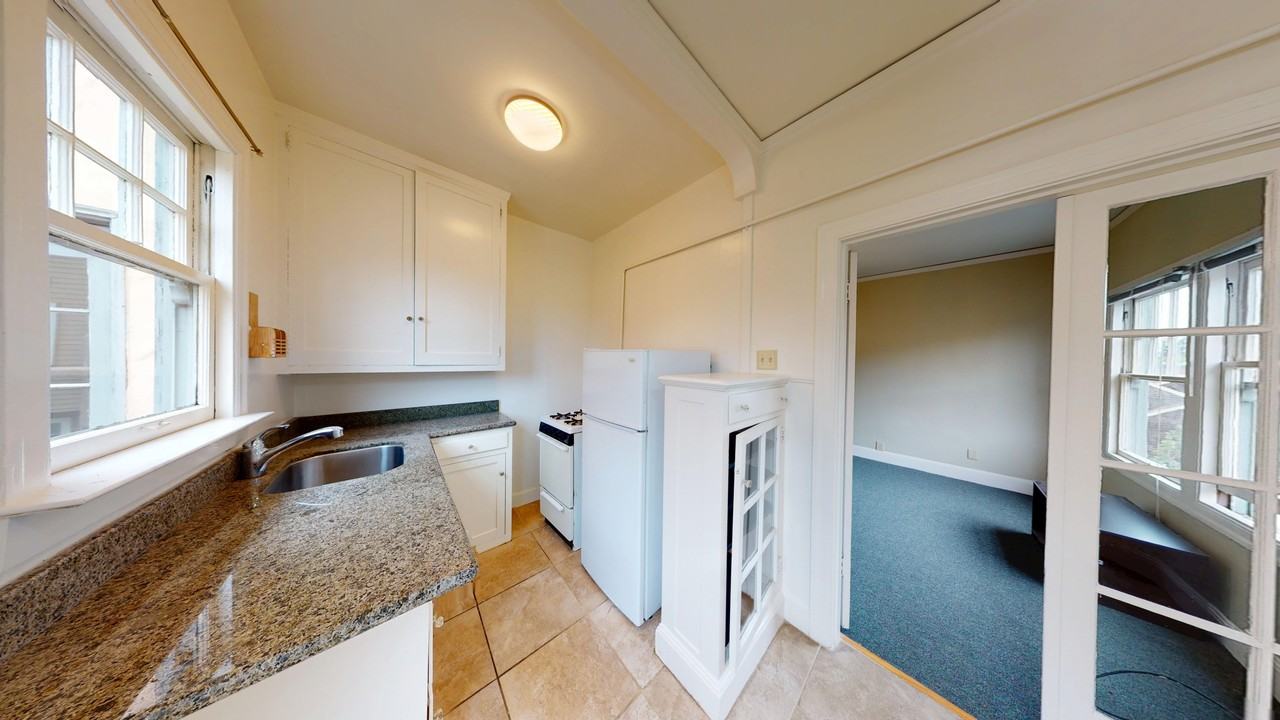 2410 Dwight Way - Photo 5 of 50