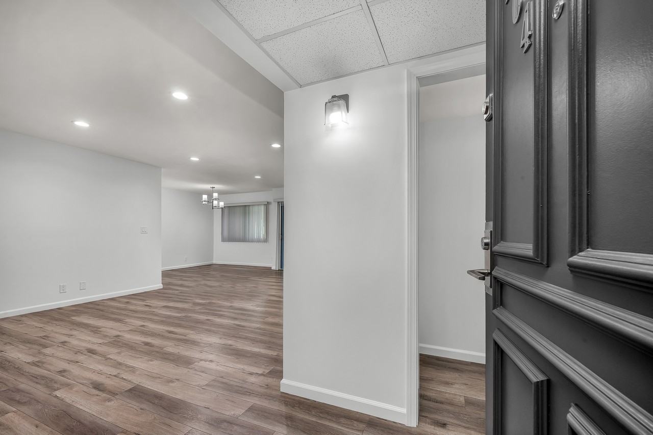 722 N Orlando Ave #104 - Photo 7 of 30