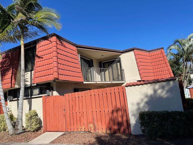 3666 Victoria Drive - Photo 3 of 8