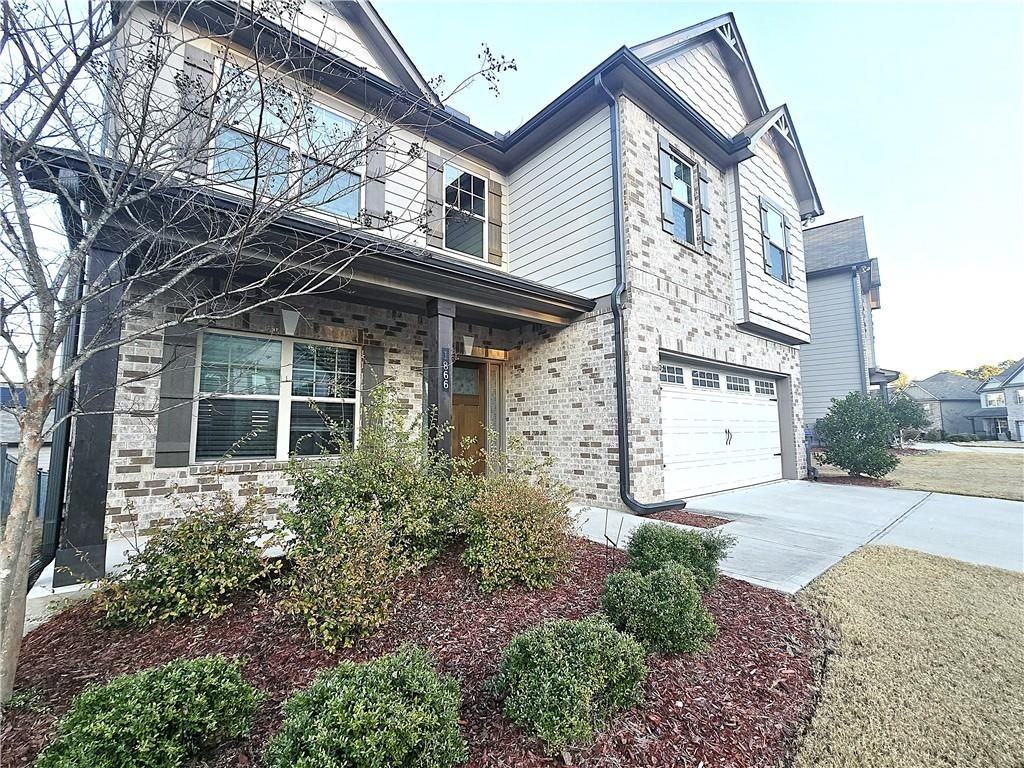 1866 Castleberry Ln - Photo 4 of 33