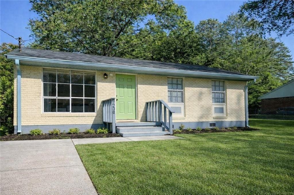 7230 Mockingbird Trl - Photo 2 of 18