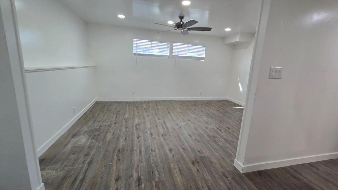 7955 S 3685 W - Photo 5 of 10