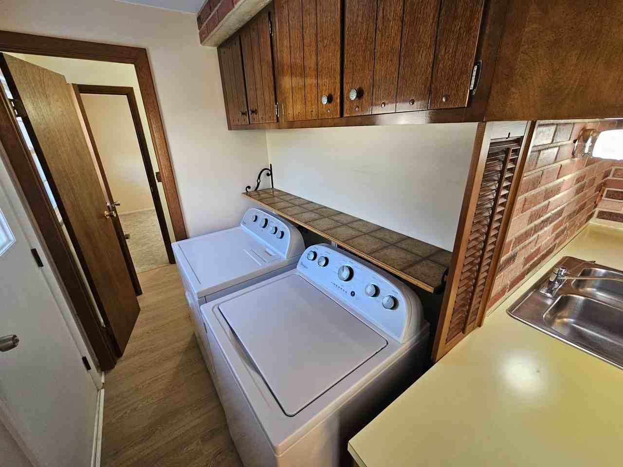 1828 Cannon Ct - Photo 6 of 18