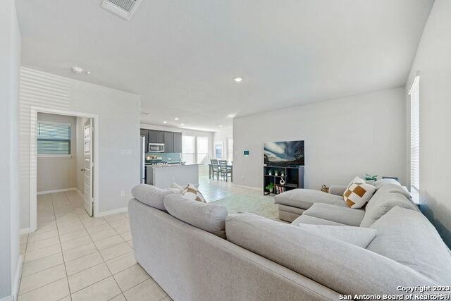 5151 Longhorn Riv - Photo 5 of 25