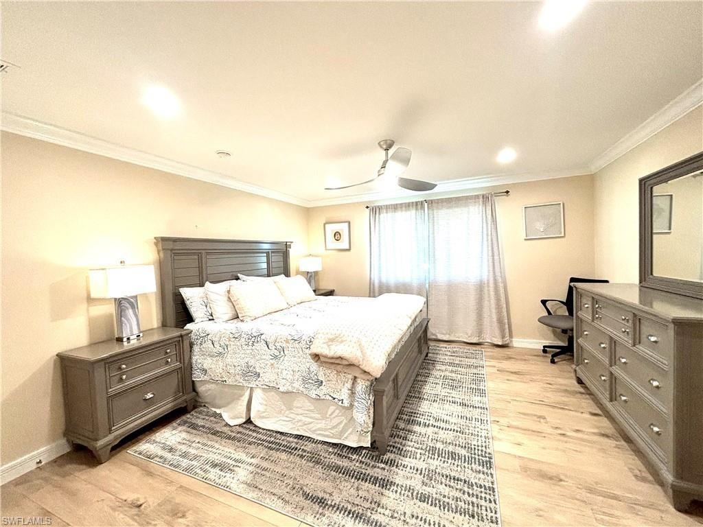 1435 Curlew Ave - Photo 5 of 19