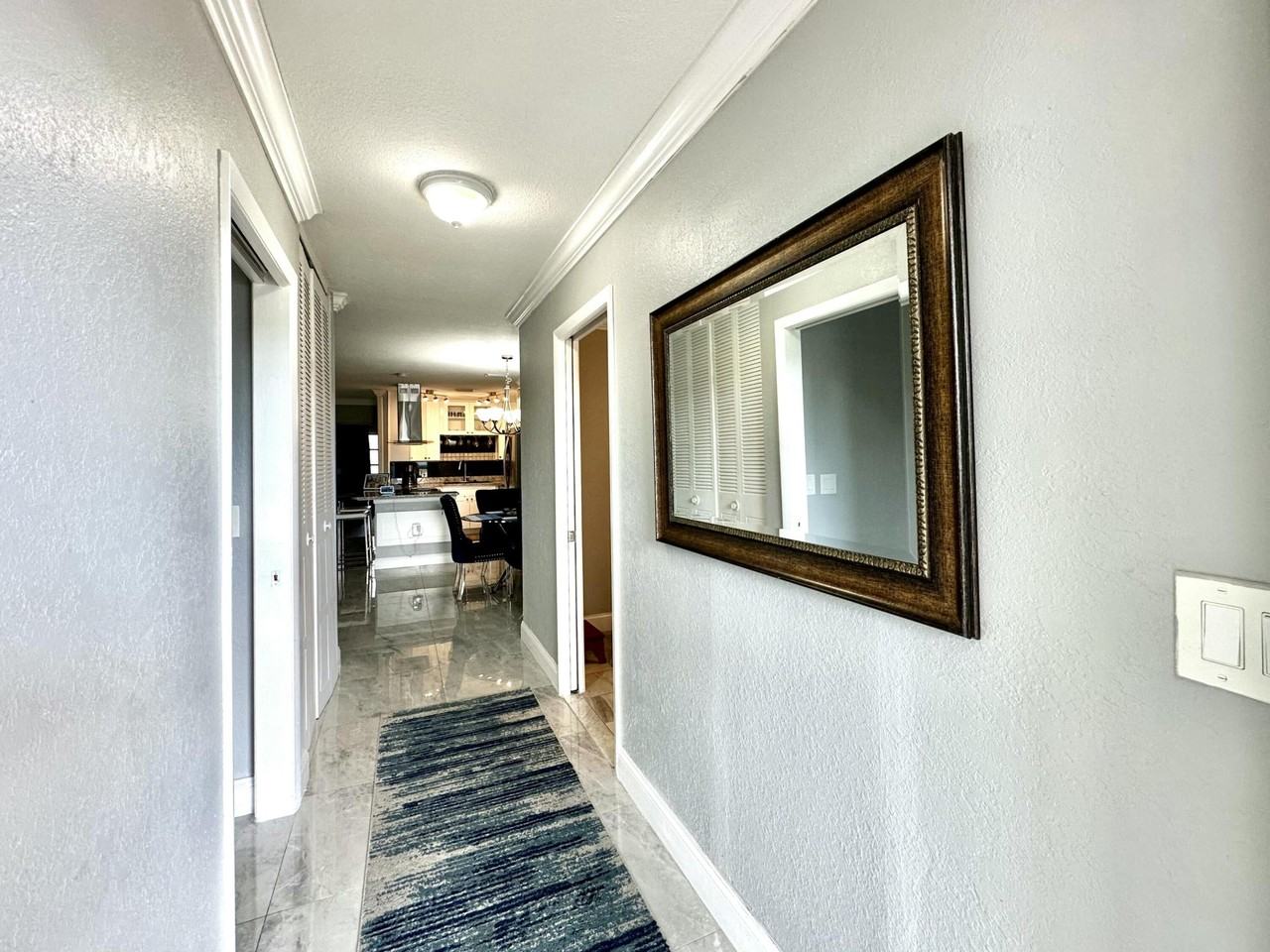 2638 Gately Dr E - Photo 4 of 40