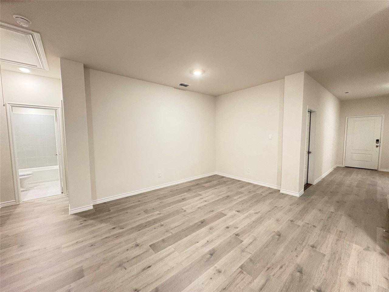 10120 High Grade Dr - Photo 2 of 9