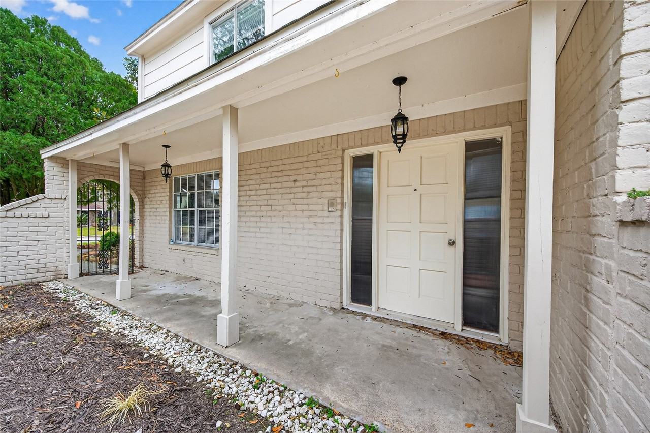 5414 Spanish Oak Dr - Photo 4 of 41