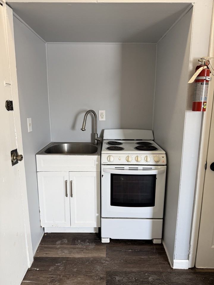 48 Cannon Street #3 - Photo 5 of 7