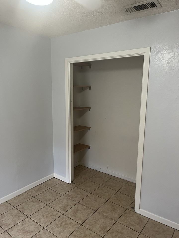 4105 Koala Dr #1 - Photo 6 of 13