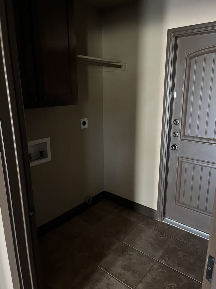 6709 University Village Way #1 - Photo 7 of 27