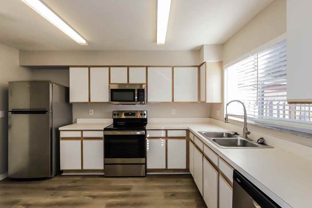 13409 Prestwick Dr - Photo 6 of 16