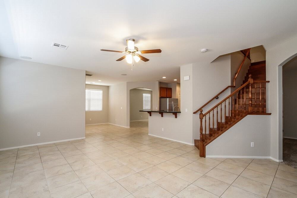 132 Rolling Cove Ave - Photo 7 of 21