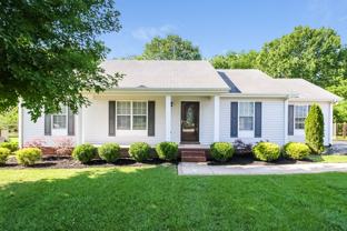 2231 Sawmill St - Photo 1 of 1