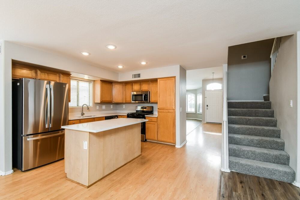 1766 E Tyson St - Photo 7 of 17