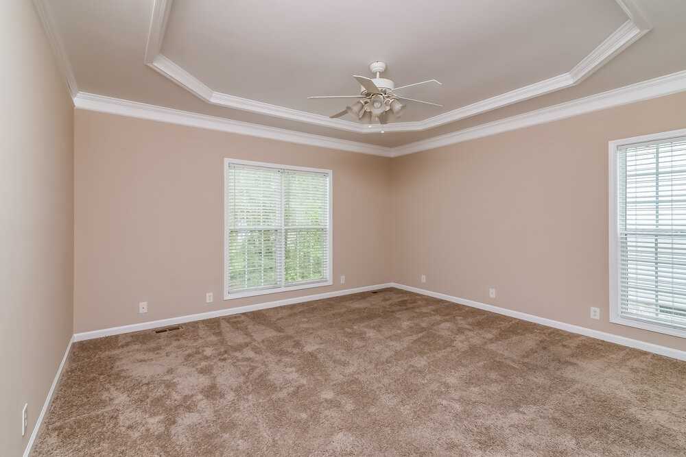 2137 Aberdeen Cir - Photo 6 of 17