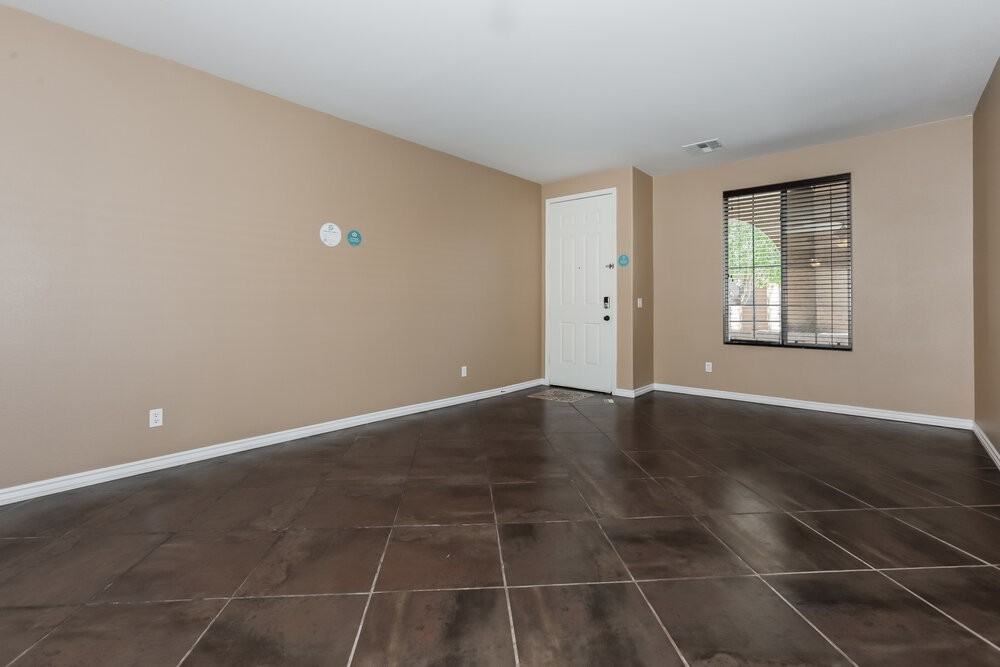 4128 E Desert Sands Pl - Photo 5 of 17