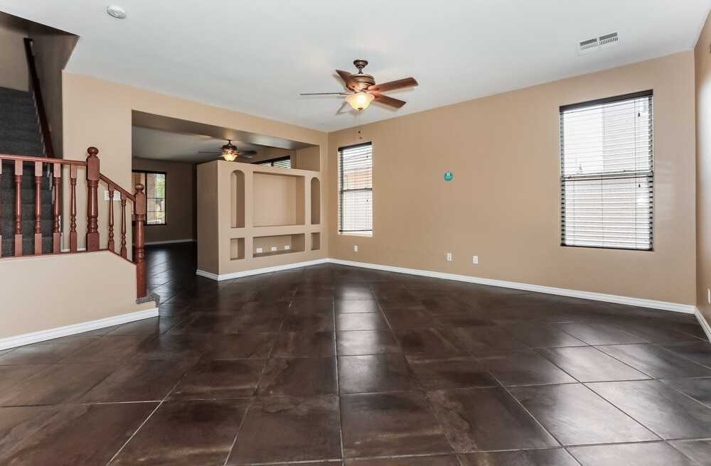 4128 E Desert Sands Pl - Photo 7 of 17