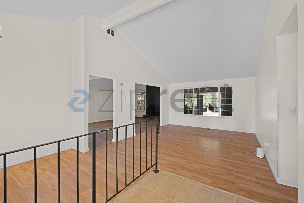 1471 Valenzuela Ct #NA - Photo 6 of 33