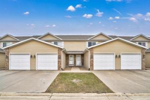 featured image of 140 War Admiral Ln