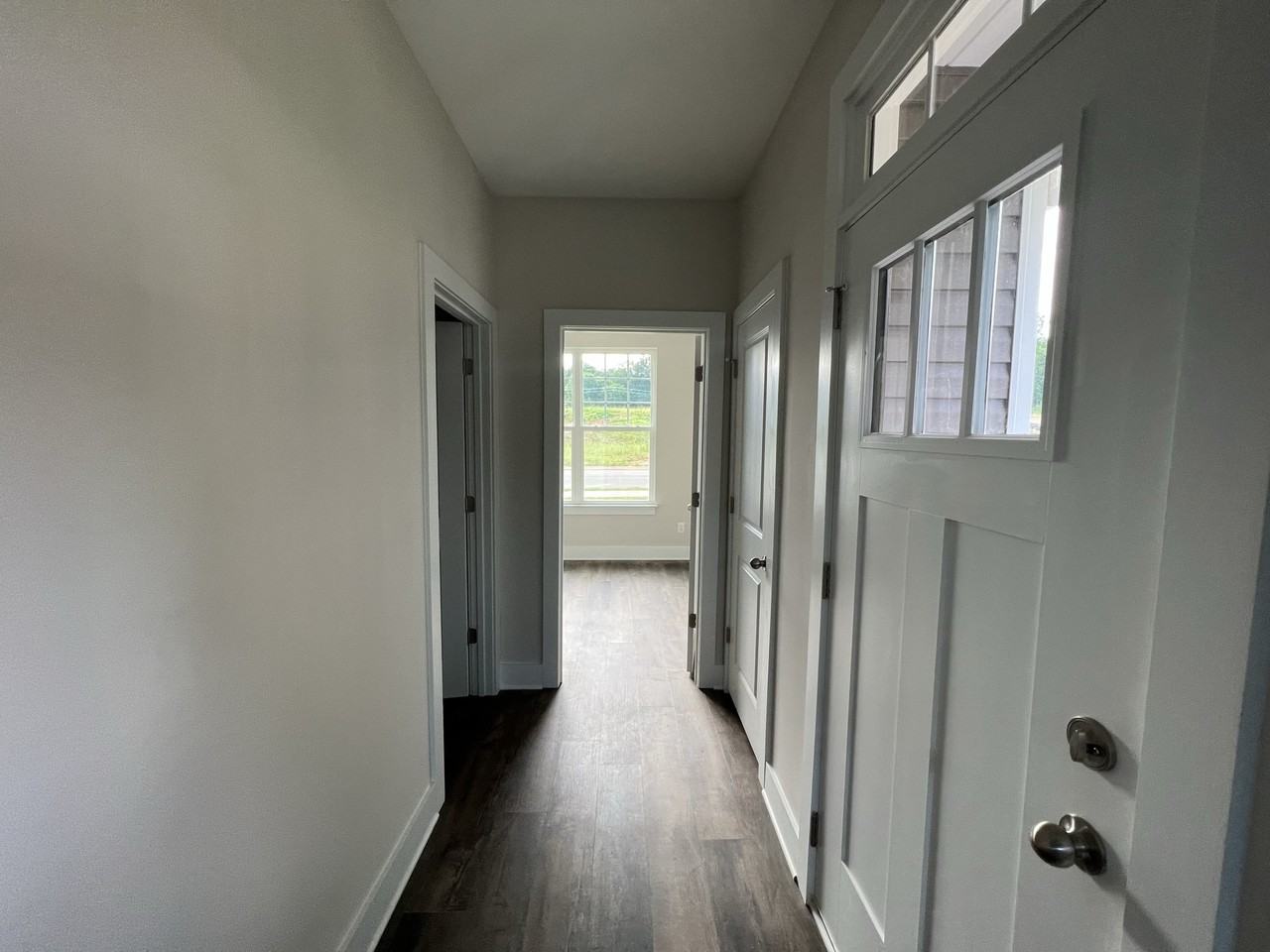 1036 Abbott St #1 - Photo 6 of 23