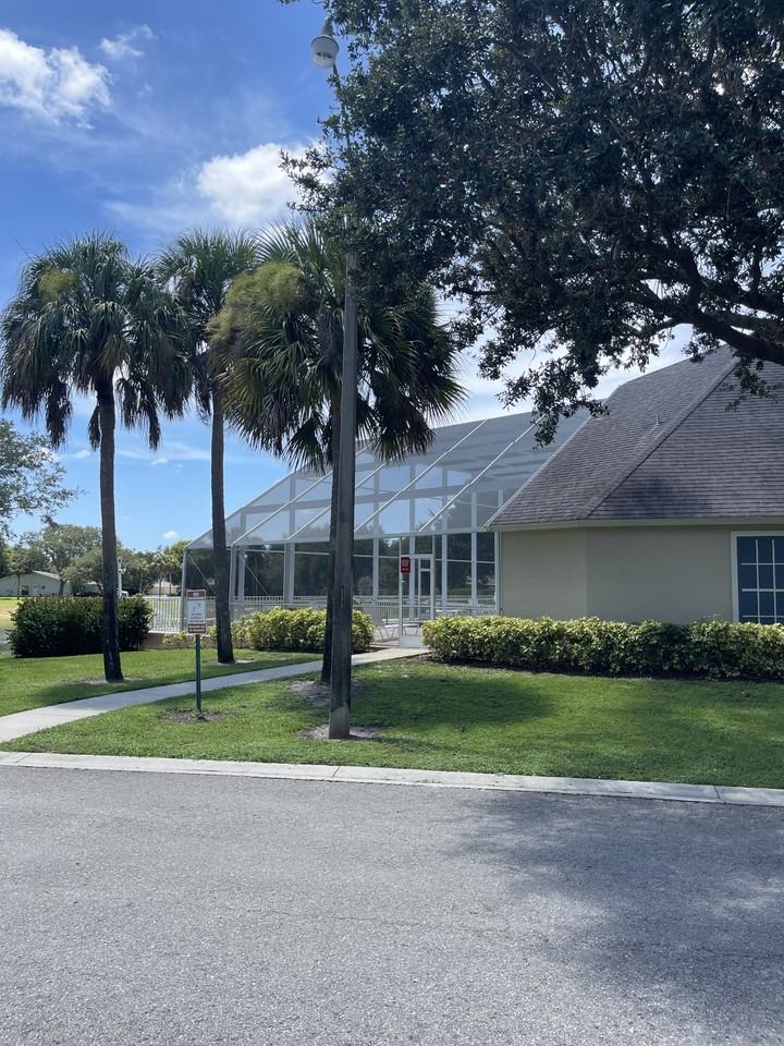 12303 Londonderry Ln #12303 - Photo 4 of 14