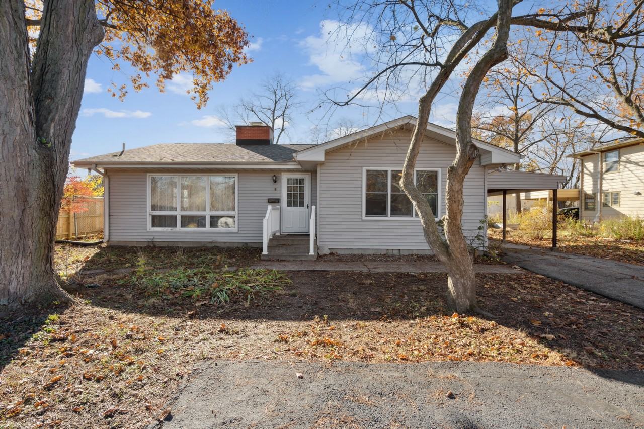 6 Oak Park Ct - Photo 2 of 22