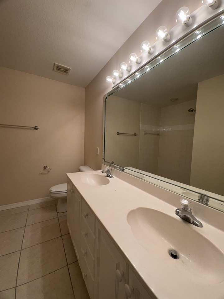12361 Notting Hill Ln #44 - Photo 5 of 7