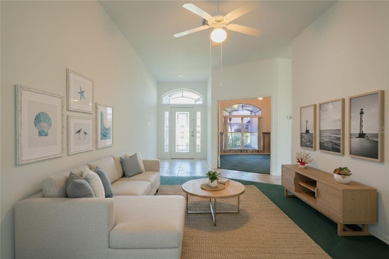 681 Powder Horn Row - Photo 3 of 10