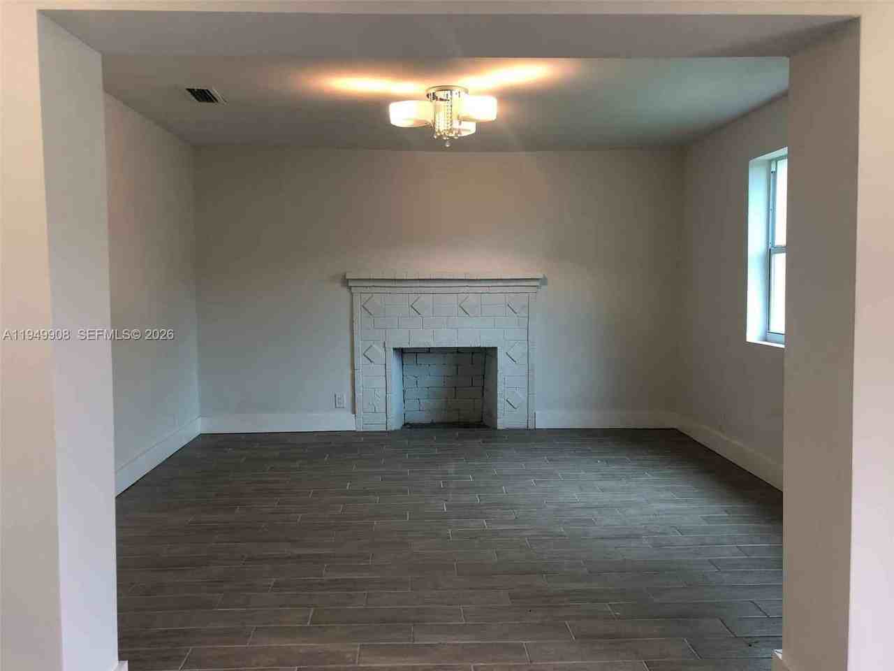 8000 Nw 12th Pl - Photo 4 of 13