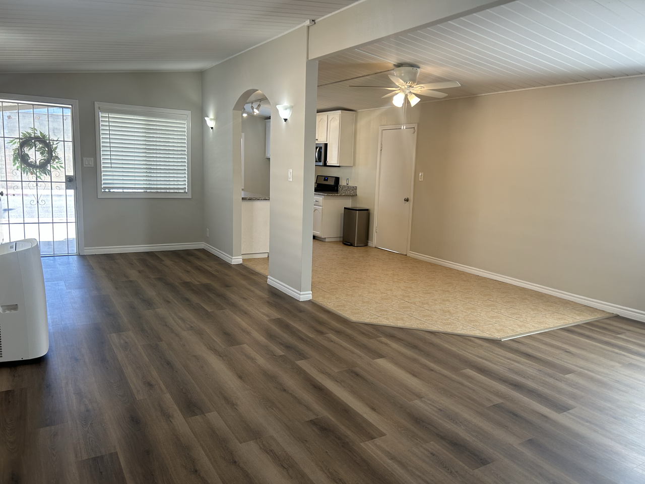 15327 Pimenta Ave - Photo 3 of 16