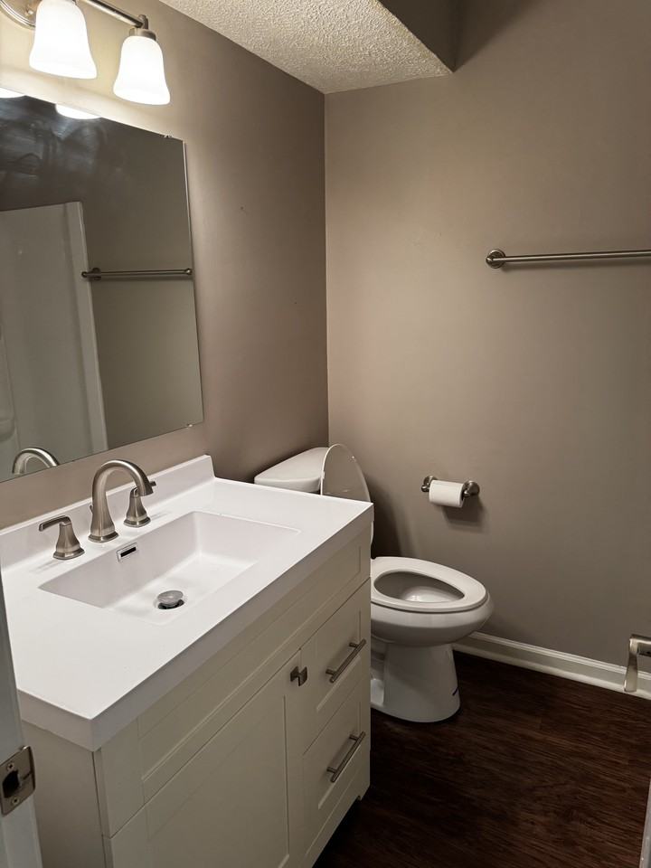 2019 Benson Gardens Blvd #3 - Photo 2 of 4