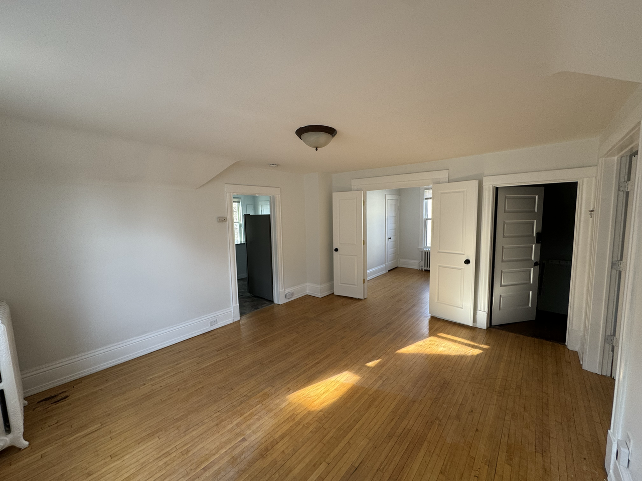 1826 Pierce St Ne #2 - Photo 3 of 13