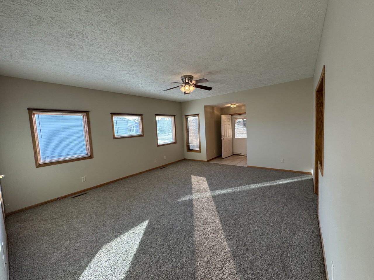 2524 Buckingham Rd #1 - Photo 2 of 17