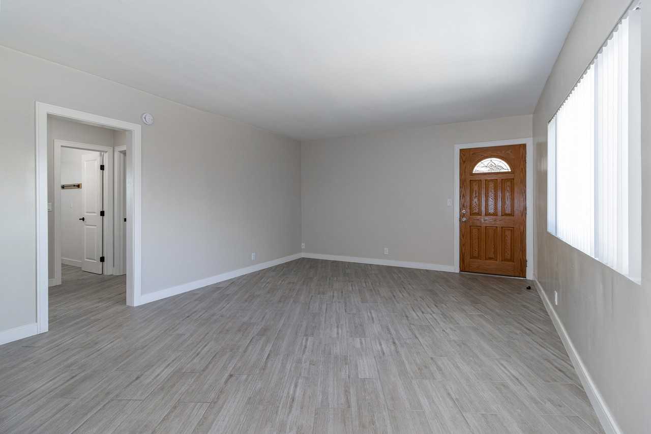 11050 Lambert Ave #7 - Photo 3 of 14