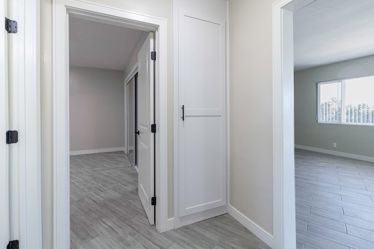 11050 Lambert Ave #7 - Photo 7 of 14