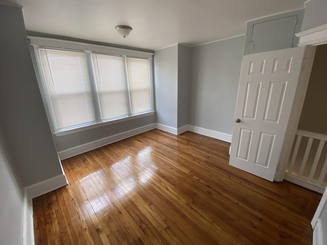 1507 Wildwood Ave - Photo 3 of 10