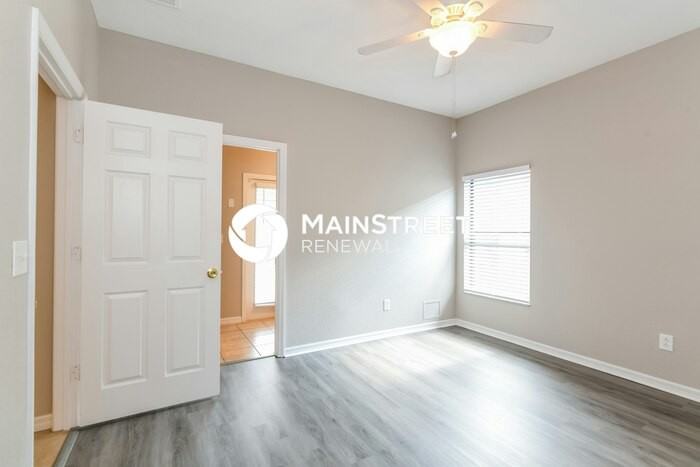 2805 Roccella Ct - Photo 6 of 16